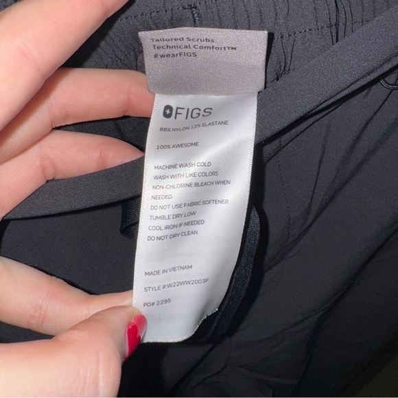 Figs Pro Black Skinny Scrub Trousers Women’s Size Small Petite - Picture 4 of 6